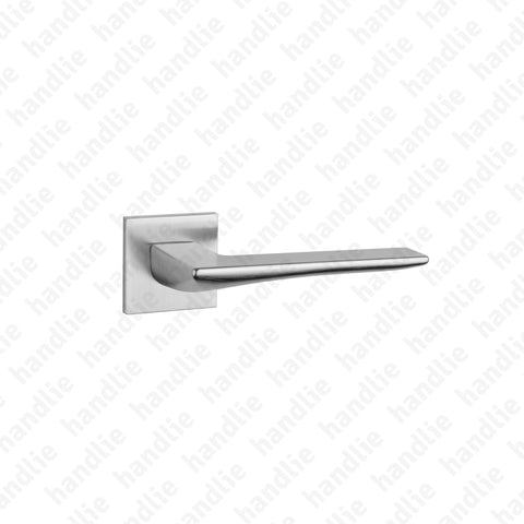 P.5226.054 - Door lever handles