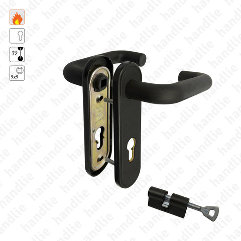 P.5651.Y72 - Lever handle pair for fire doors
