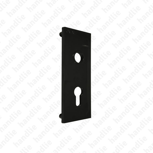 E.401 Plate for garage door lock handlie europe
